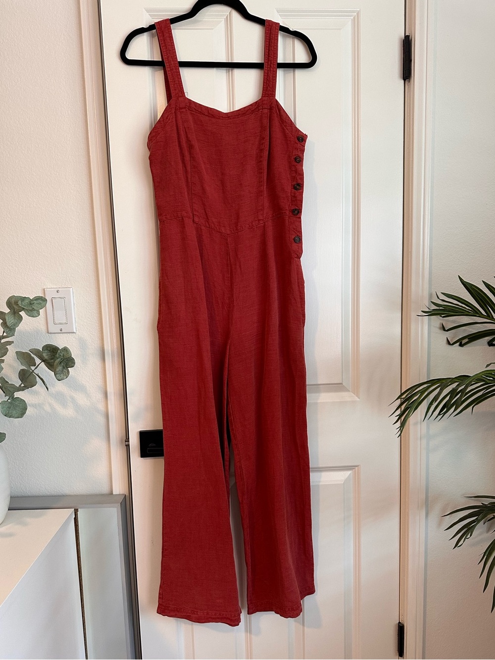 C&C California Linen and Lyocell Blend Jumpsuit (Rust color, size 2)